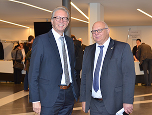 Präsident Kehle und Balingens Oberbürgermeister Reitemann empfingen die Gäste bei der Mitgliederversammlung des Gemeindetags.